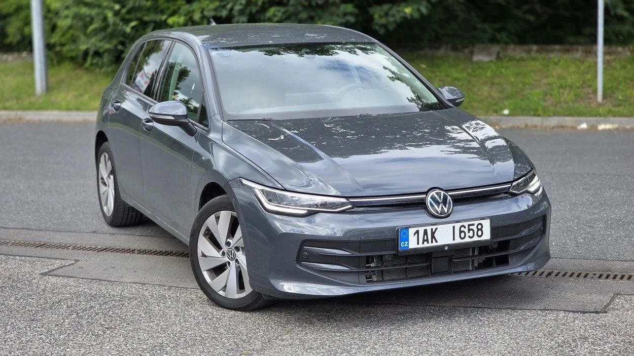 Volkswagen Golf People: Recenze