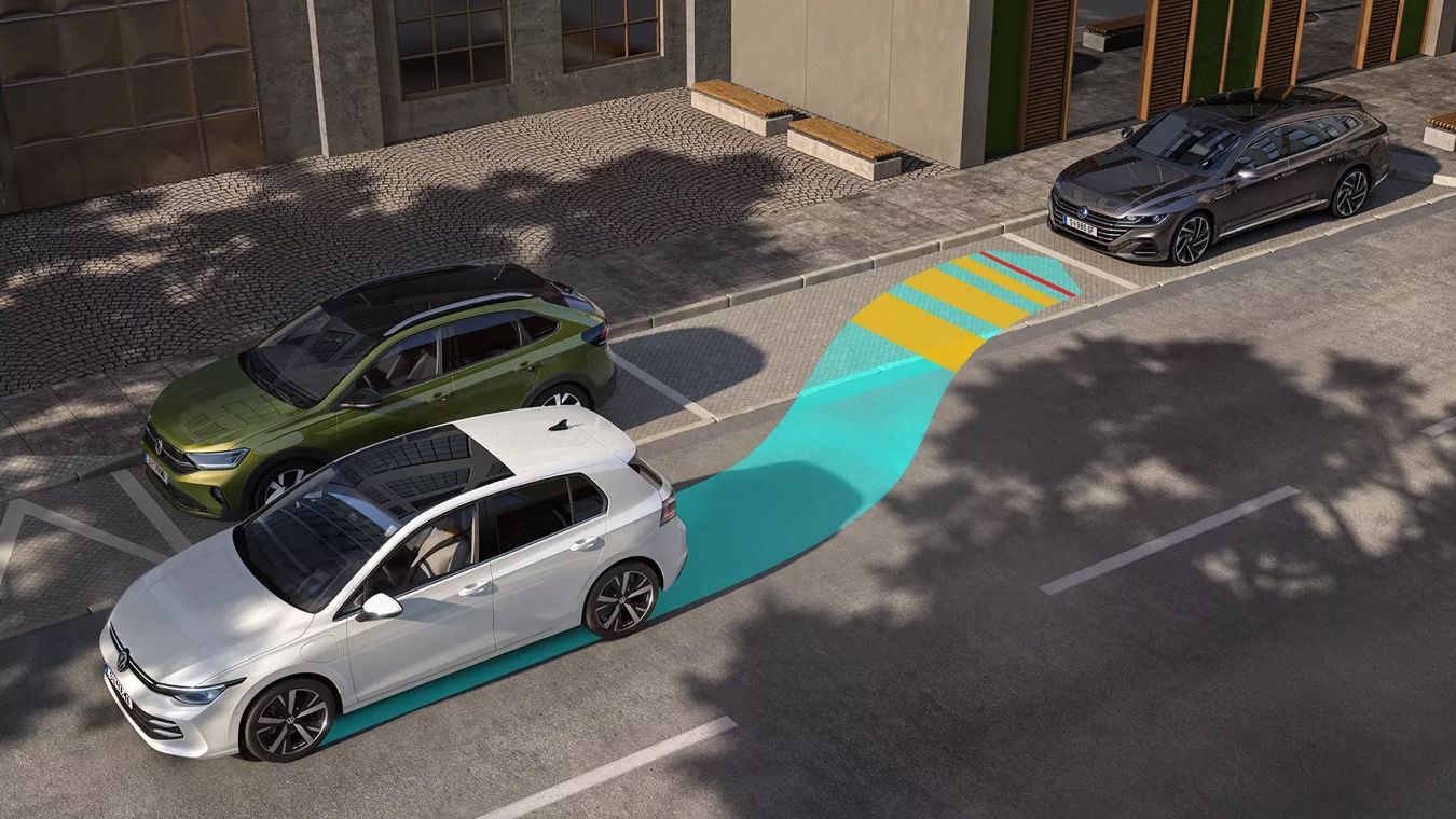 Volkswagen Golf: Park Assist Plus
