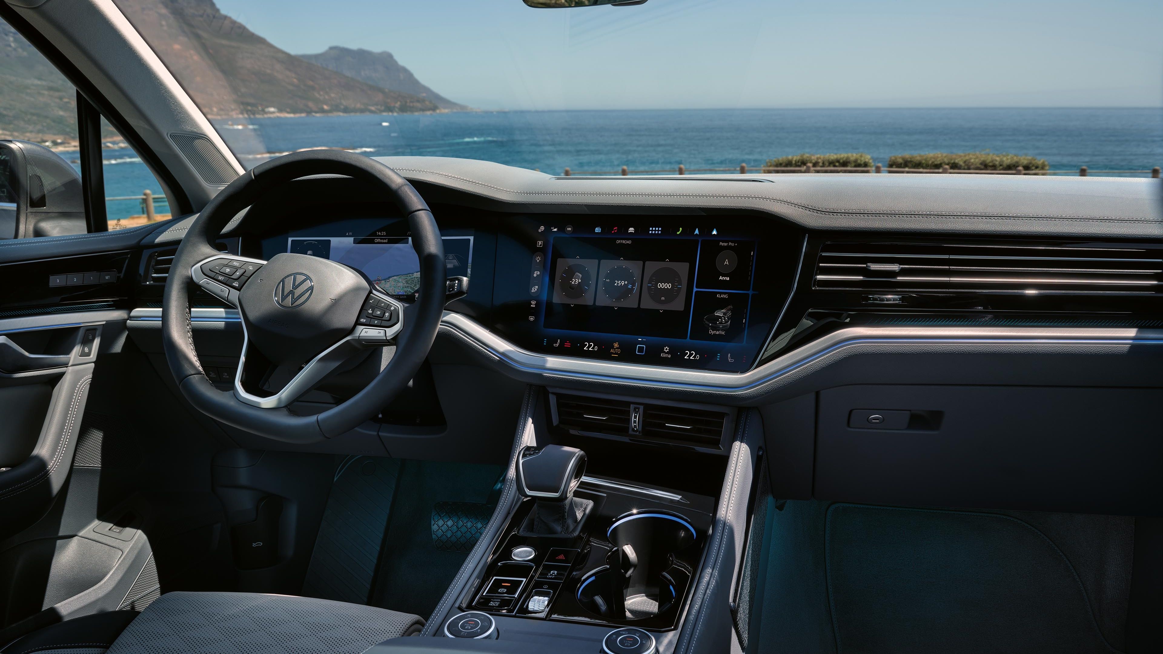 Volkswagen Touareg Elegance: Innovision Cockpit 