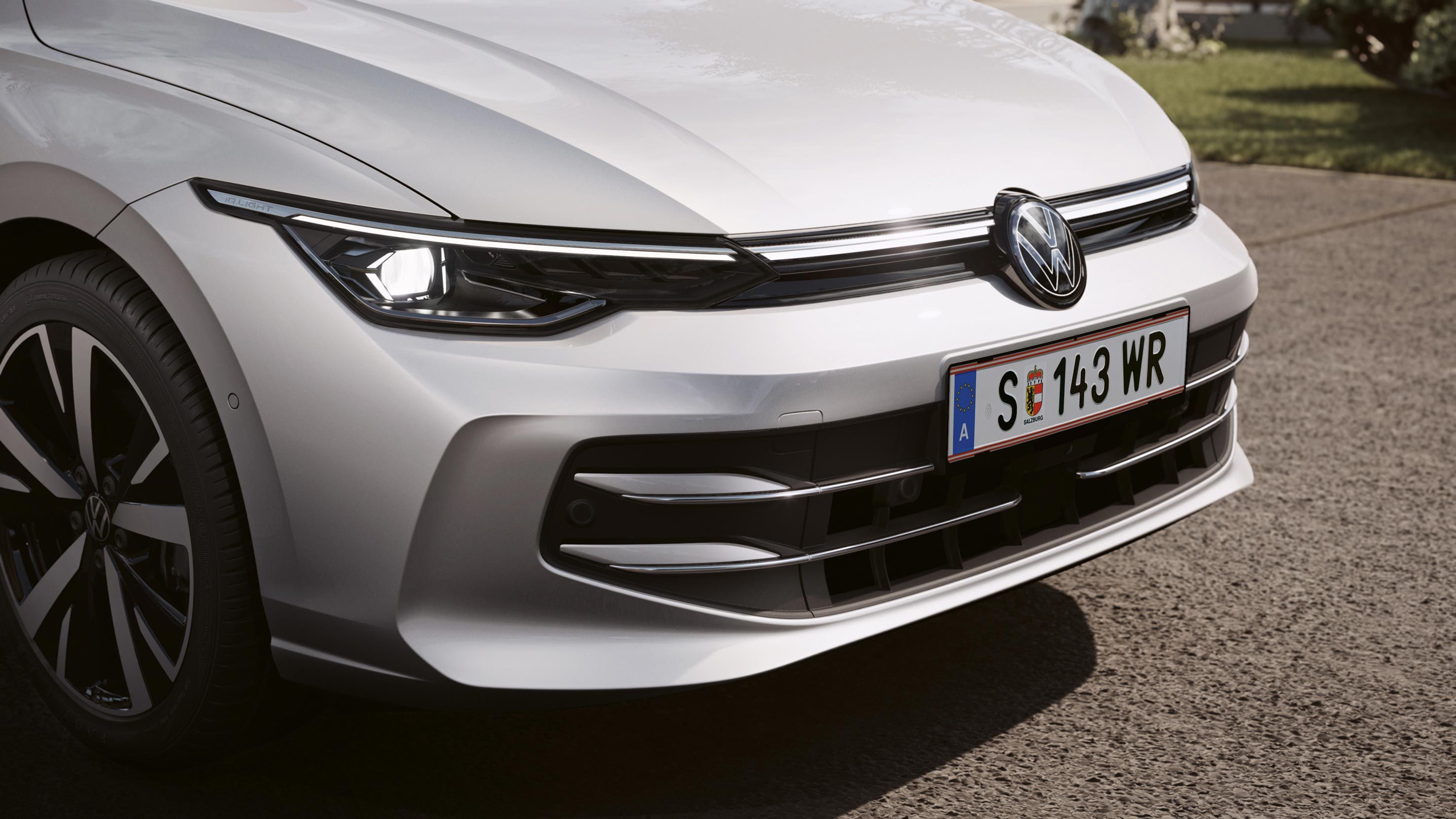 Volkswagen Golf Variant: Dynamic Light Assist