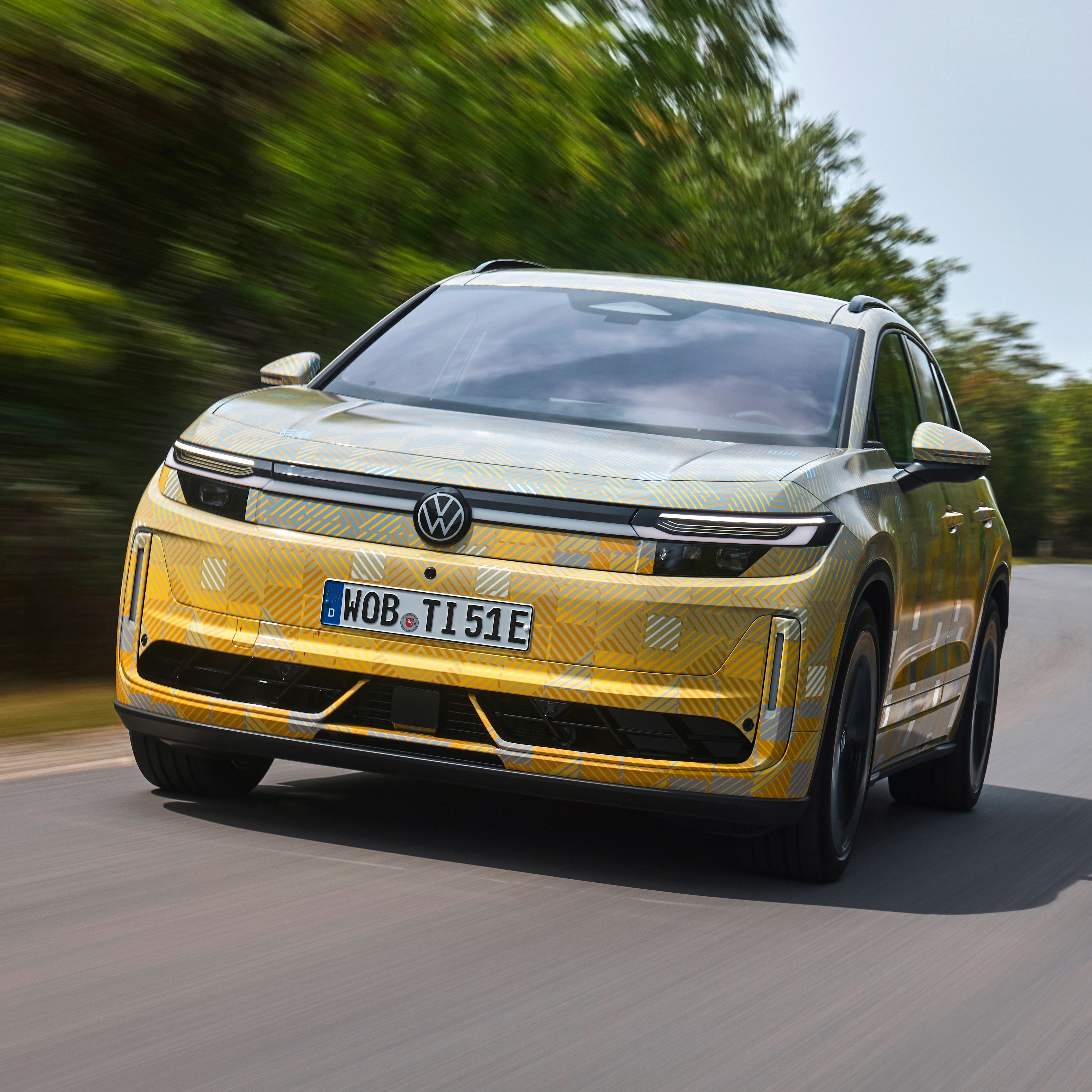ID. Tiguan s maskováním před uvedením na trh