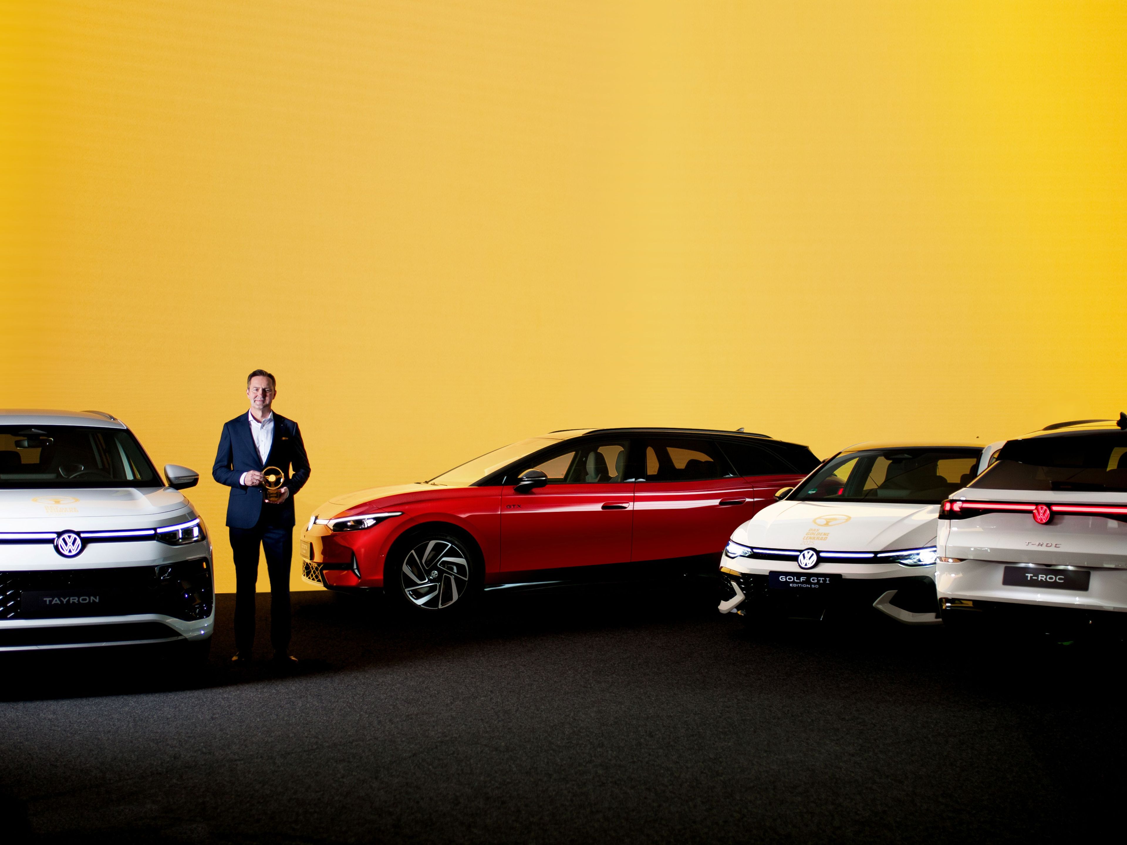 Volkswagen obdržel jako první výrobce „Zlatý volant“ pro čtyři modely