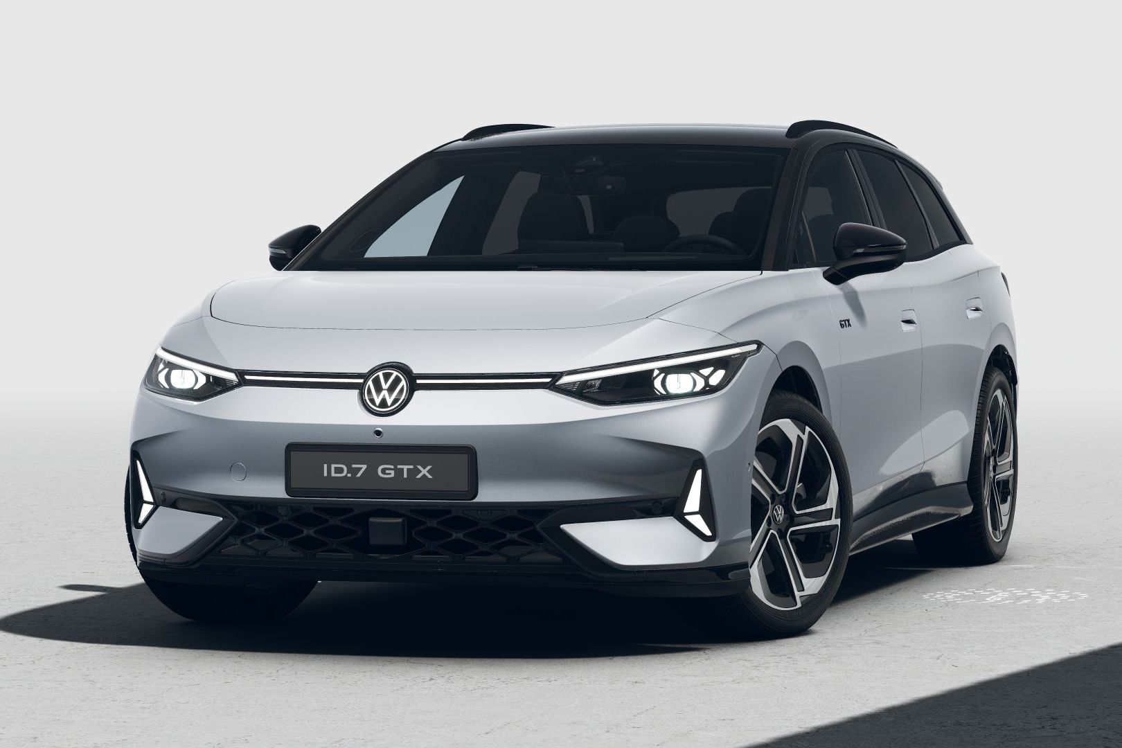 Volkswagen ID.7 Tourer GTX People