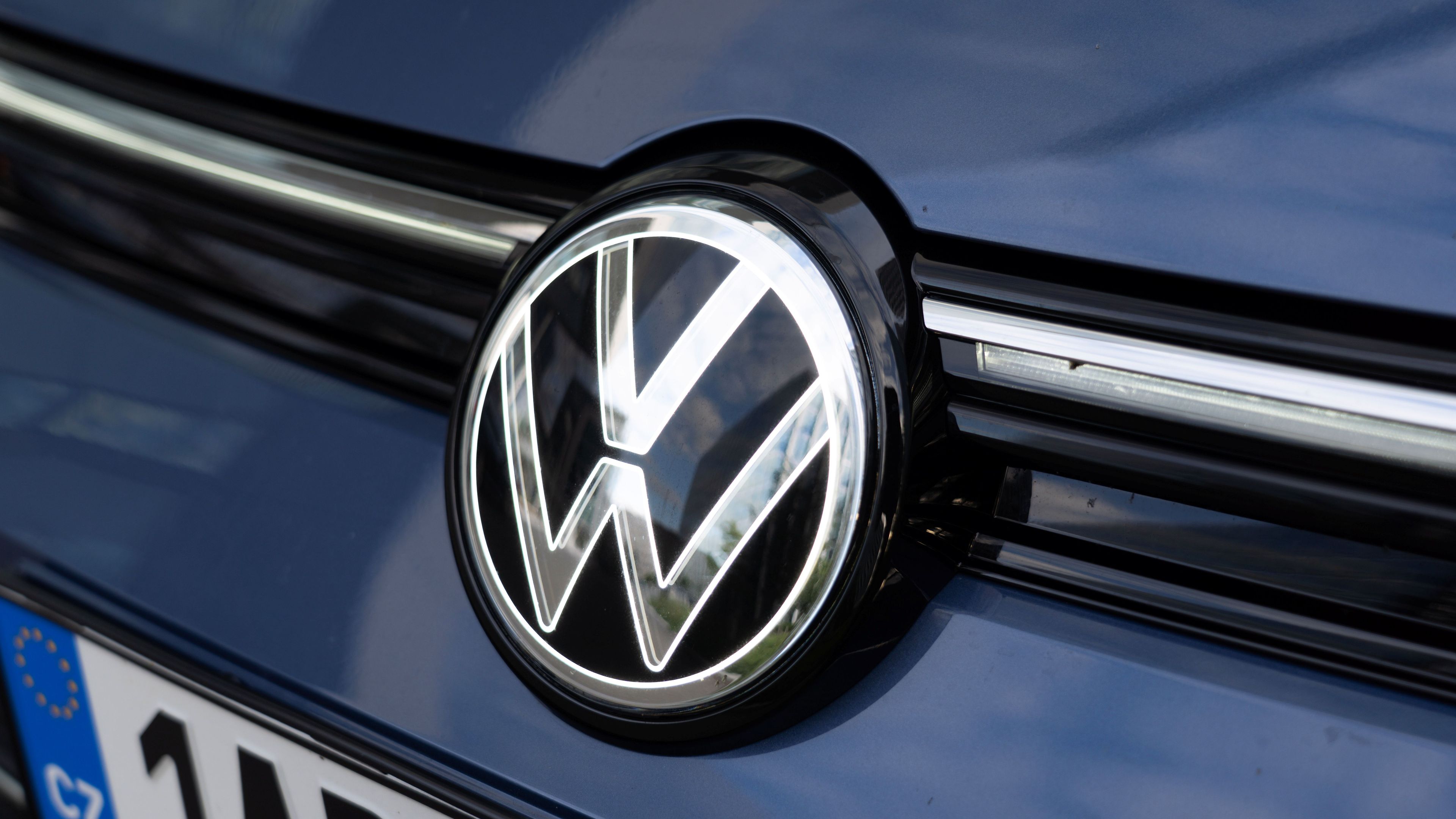 Volkswagen vstupuje do druhého pololetí jako jednička mezi importéry