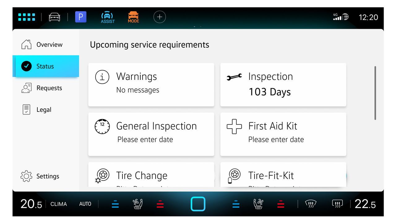 Bildschirm des Infotainment-Systems mit Serviceübersicht in der In-Car App Fahrzeugservice