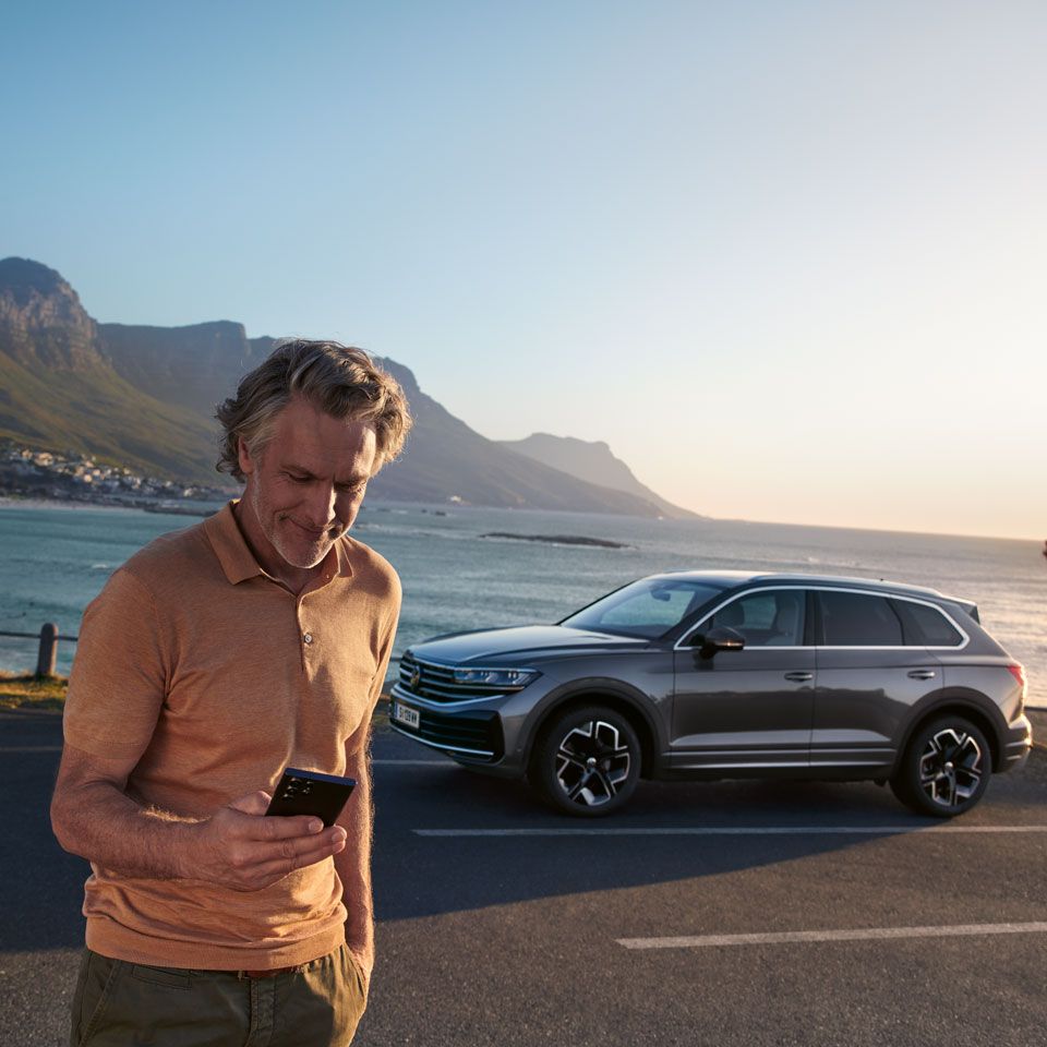 Volkswagen Touareg: VW Connect