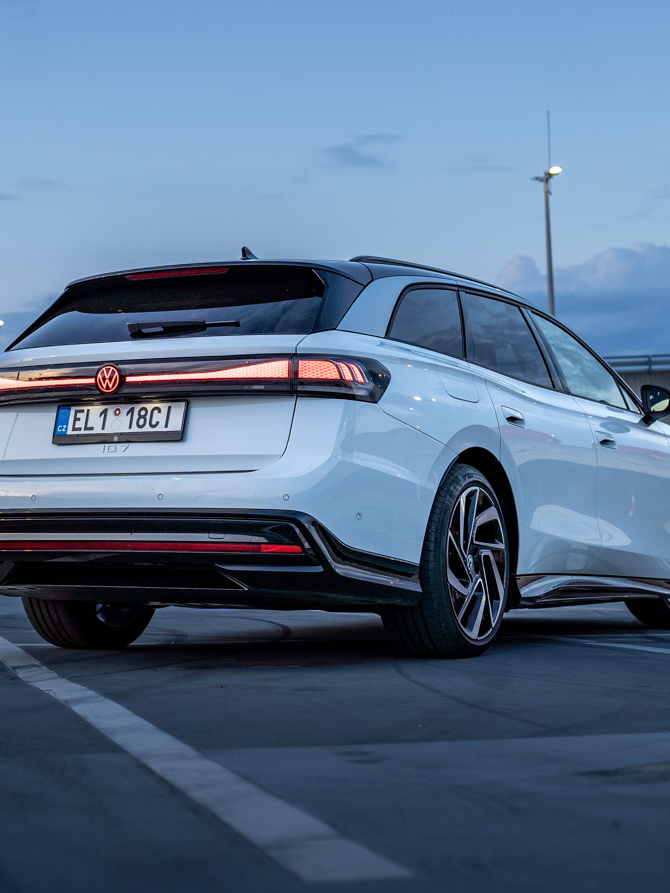 Volkswagen ID.7 Tourer: Skladové a testovací vozy