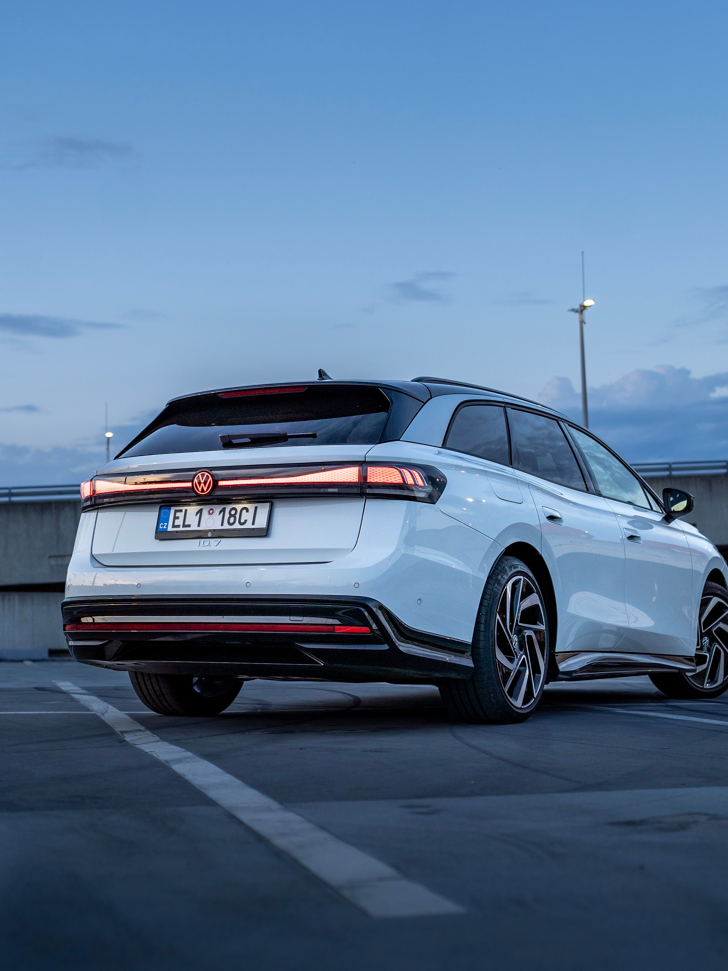 Volkswagen ID.7 Tourer: Skladové a testovací vozy