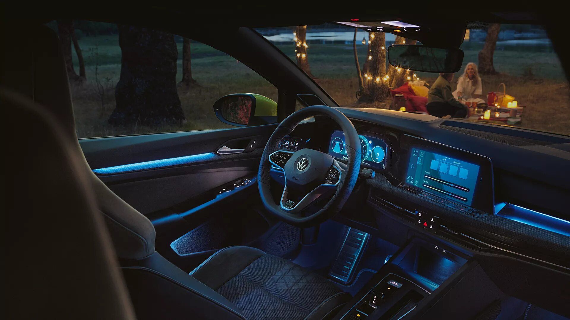 Ambientní osvětlení ve voze Volkswagen Golf