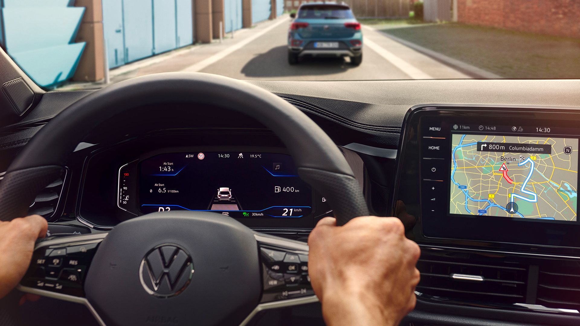 Volkswagen T-Roc: Travel Assist