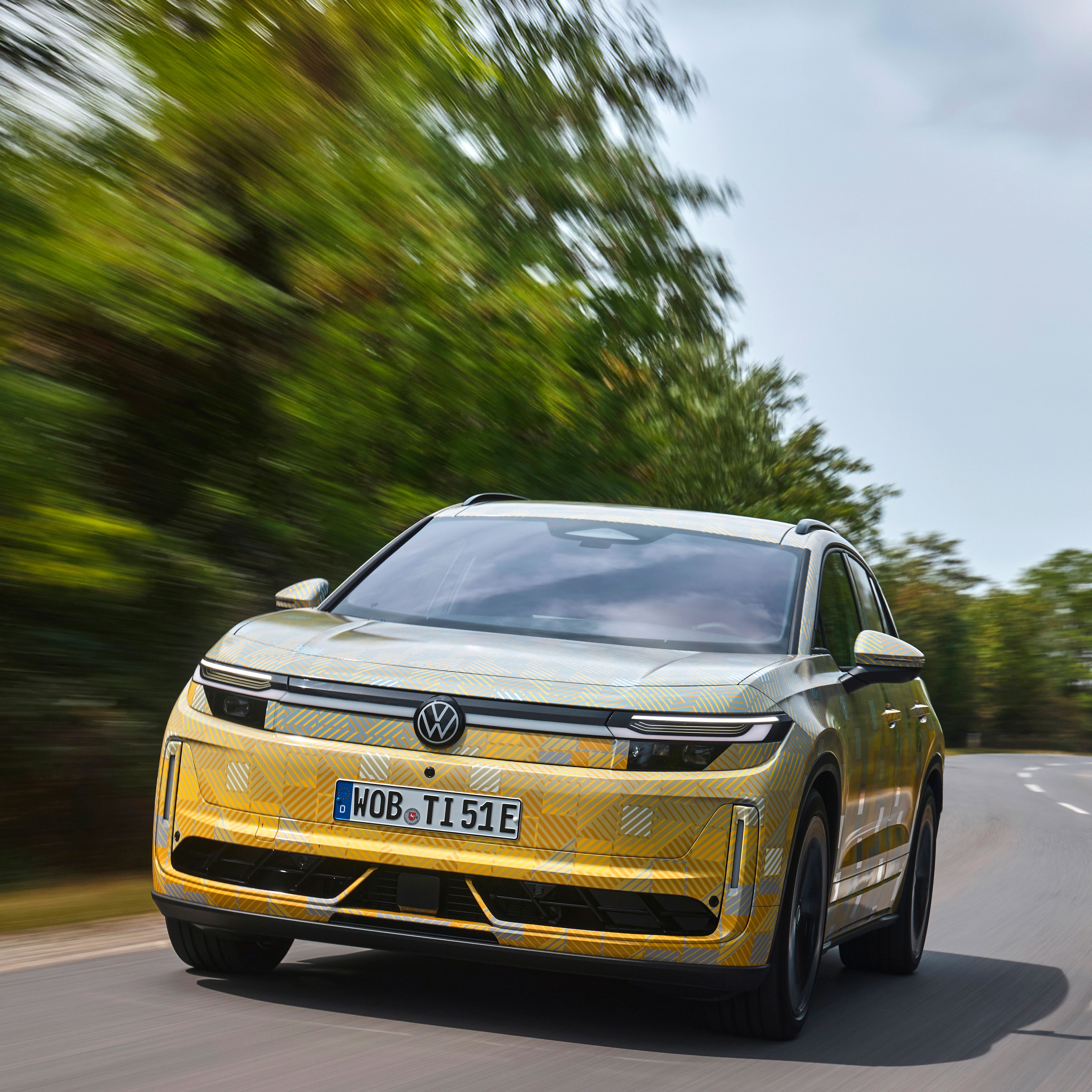 ID. Tiguan s maskováním před uvedením na trh